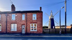 Photo 1- click for photo gallery